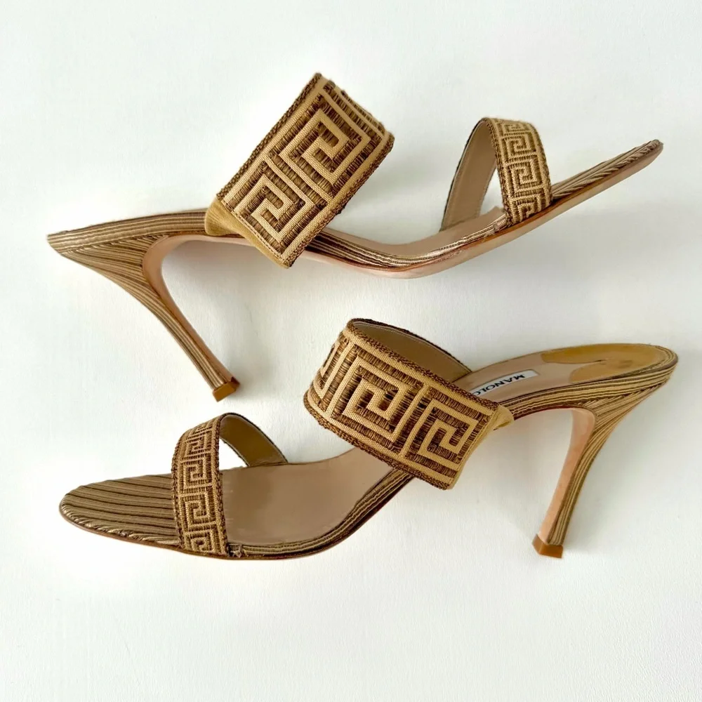 MANOLO BLAHNIK | Y2K Woven Greek Key Mule Heels Brown EU 39 Italy